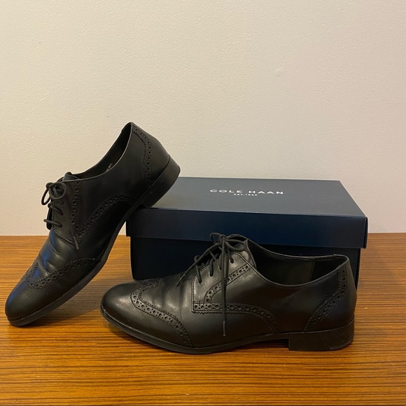 [Cole Haan] Jagger Wingtip Oxfords Black | size 9 - Picture 4 of 10